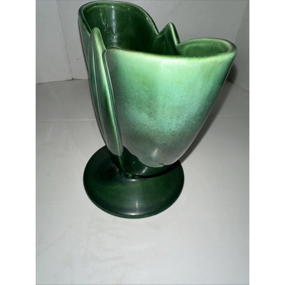 Amazing MCM Royal HAEGER - Art Deco TULIP FAN VASE GREEN Flower-Ware R1523